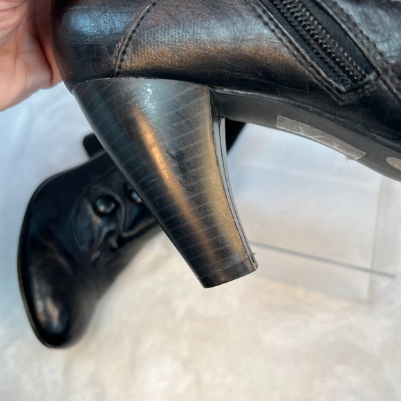 Call It Spring Black Retro Heeled Booties - Size 7.5 - Picture 7 of 11